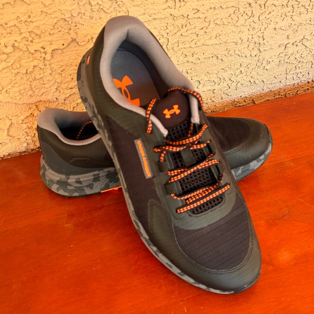 Mens Under Armour Bandit  TR3 Trail Running Shoes, size 10